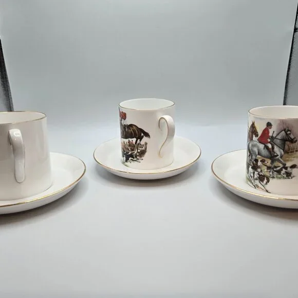 Vintage Royal Tuscan Tally-ho mini cups & saucers 3 in all - Picture 6 of 13